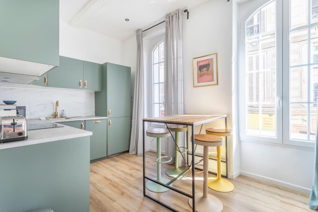 Cosy Appartement Au Coeur Du Cours Julien マルセイユ エクステリア 写真
